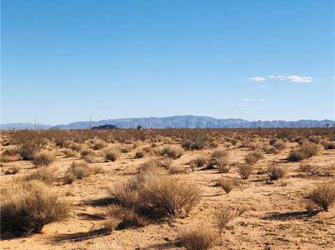2 Mercury Drive, Joshua Tree, CA 92252