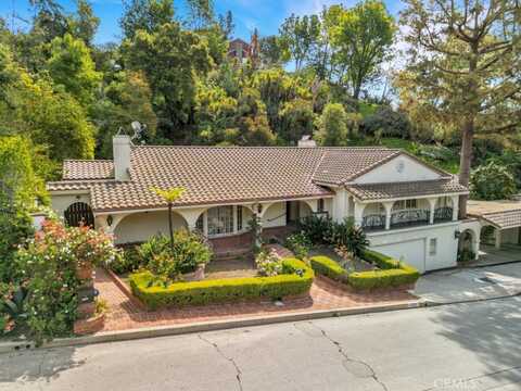 2720 Outpost Drive, Los Angeles, CA 90068