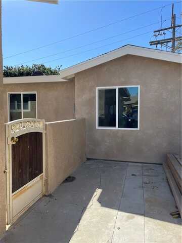869 W 4 Street, San Pedro, CA 90731