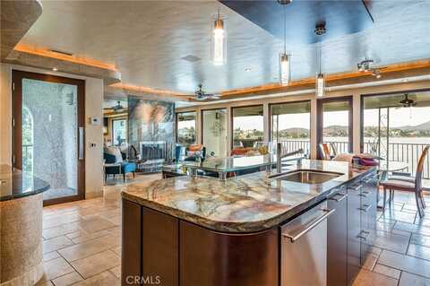 22052 Treasure Island Dr., Canyon Lake, CA 92587