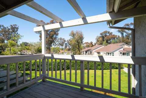 213 Diamond Way, Vista, CA 92083
