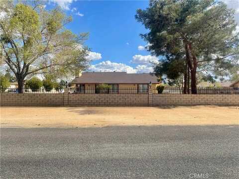 18891 Shoshonee Road, Apple Valley, CA 92307