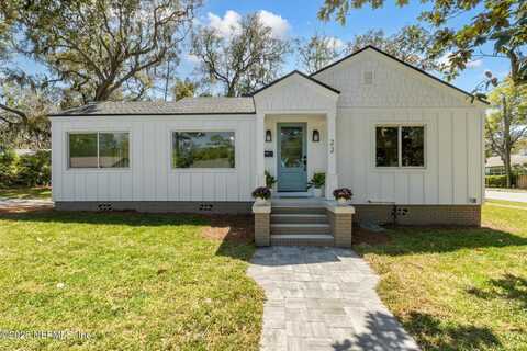 22 OAK GROVE Place, Fernandina Beach, FL 32034