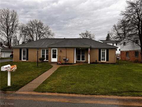 2921-2923 Arboretum Circle NW, Canton, OH 44718