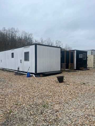 6790 National Road, Zanesville, OH 43701
