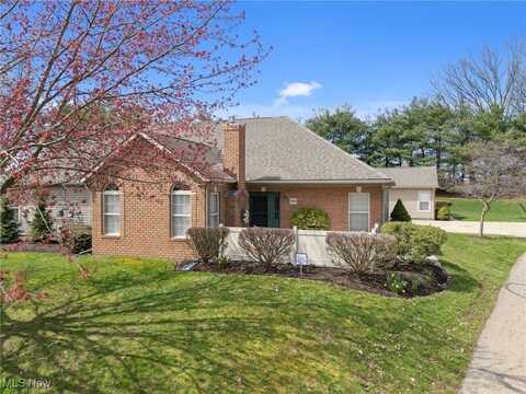 7800 Brittanny Drive NE, North Canton, OH 44720