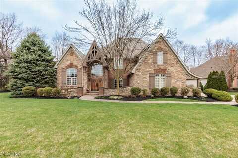 1885 Bordeaux Way, Westlake, OH 44145