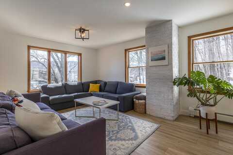 9 Deeplawn Court, Ludlow, VT 05149