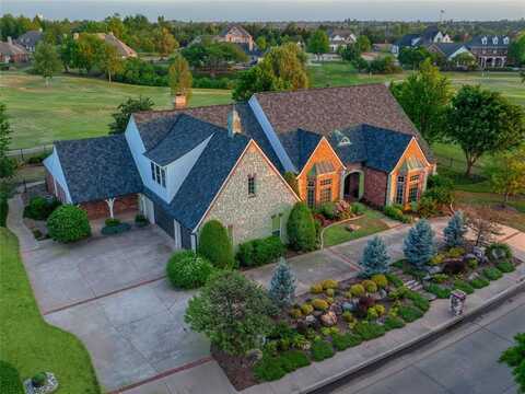 524 Heritage Boulevard, Edmond, OK 73025