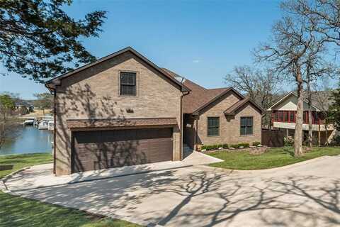 101 Manito Cove, Lake Kiowa, TX 76240