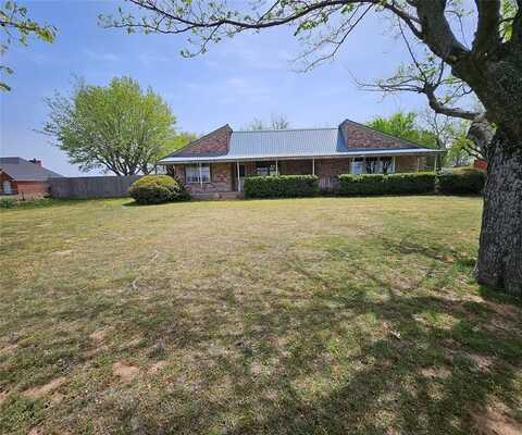 1352 Winn Road, Bowie, TX 76230