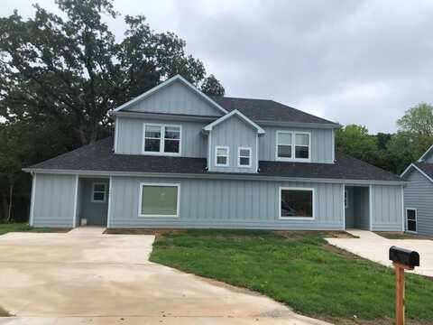 986 S 6th Avenue, Denison, TX 75021