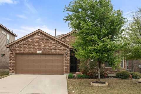 15816 Oak Pointe Drive, Fort Worth, TX 76177