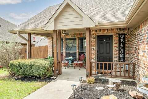 1003 Lake Ridge Drive, Sanger, TX 76266
