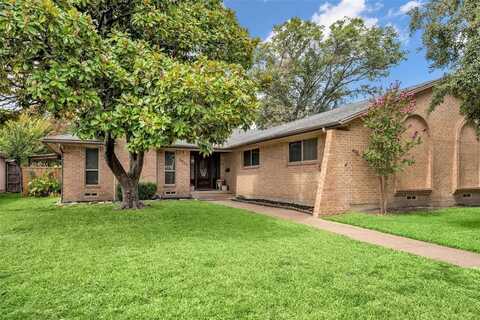 3937 Roanoke Drive, Garland, TX 75041