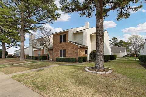 708 Woodbend Drive, Lewisville, TX 75067