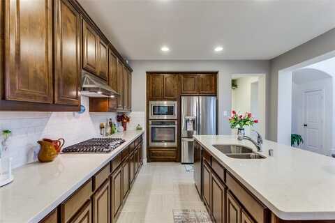 660 Mangrove Trail, Saginaw, TX 76131