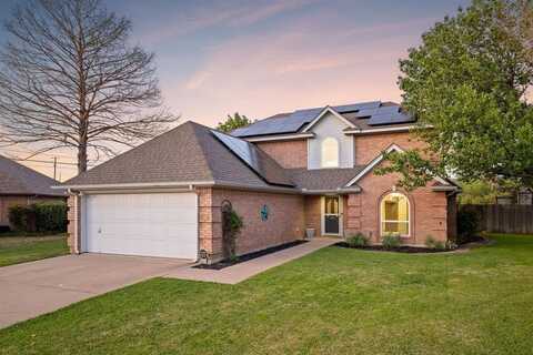 3916 Blue Pond Circle, Fort Worth, TX 76123