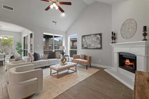 817 Pier Street, Little Elm, TX 76227
