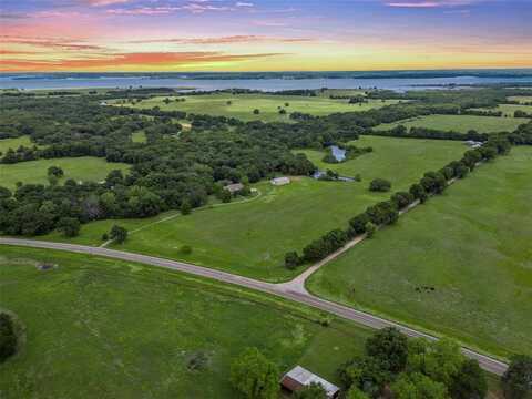 6652 E FM 1396, Telephone, TX 75488