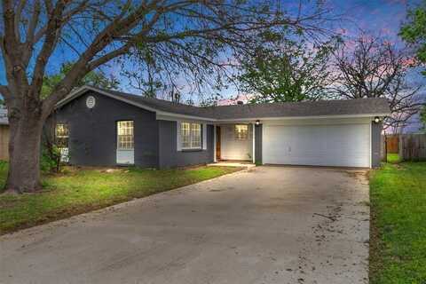 2504 Rutherford Street, Irving, TX 75062