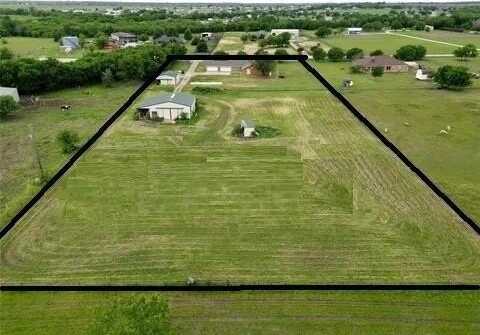295 Goodnight Trail, Rhome, TX 76078