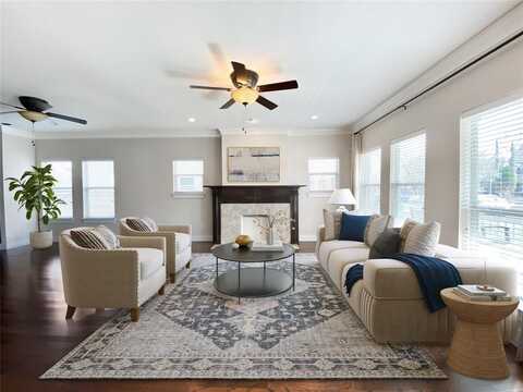 1217 Kings Highway, Dallas, TX 75208