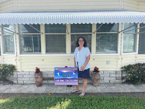 21 Imperial Ave, Palmetto, FL 34221