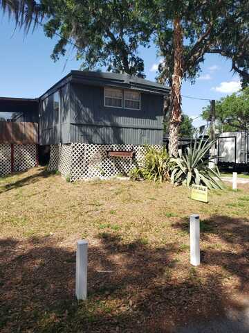 8215 Stoner Rd., Riverview, FL 33569