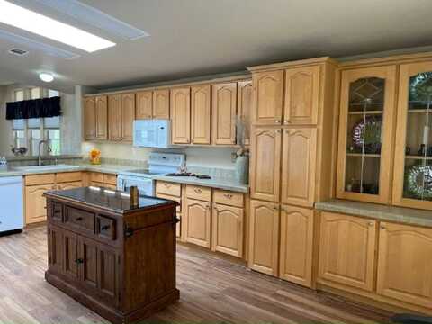 3301 S. Goldfield Road, Apache Junction, AZ 85119