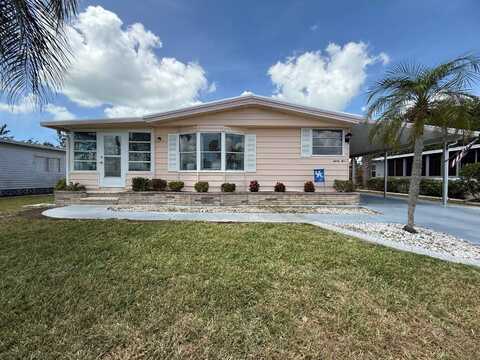 35 CASTLE DR, NOKOMIS, FL 34275