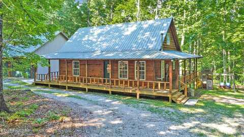355 Joe Barnett Rd, Jamestown, TN 38556