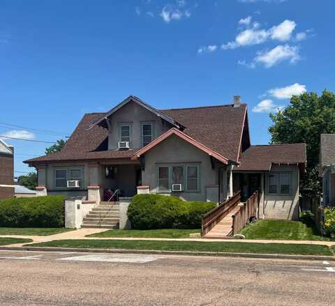 219-221 West 5th Street, North Platte, NE 69101