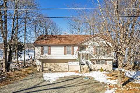1431 Waterfront Drive, Tobyhanna, PA 18466