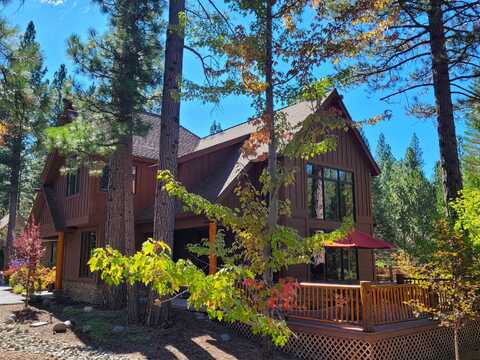 55 Hawk Ridge, Clio, CA 96106
