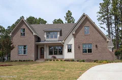 320 Sloan Lane, Pinehurst, NC 28374