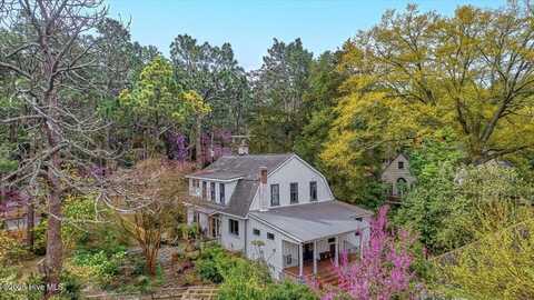 260 N Ridge Street, Southern Pines, NC 28387
