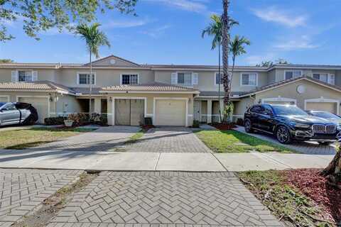 9130 Chambers St, Tamarac, FL 33321