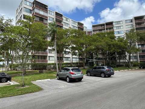 4222 Inverrary Blvd, Lauderhill, FL 33319
