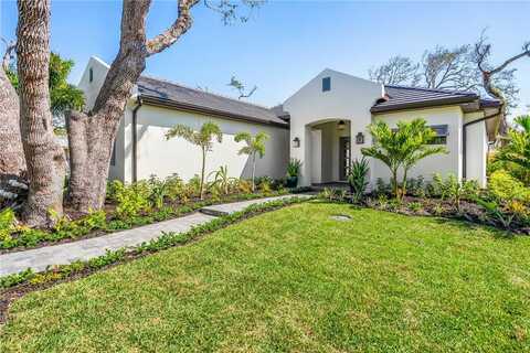 636 Cypress Road, Vero Beach, FL 32963