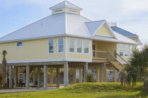 312 Bledsoe St, St. George Island, FL 32328