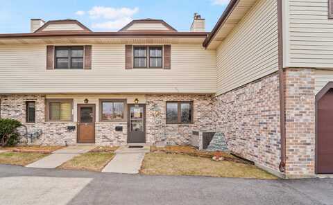 889 BISHOP Court, FOND DU LAC, WI 54935