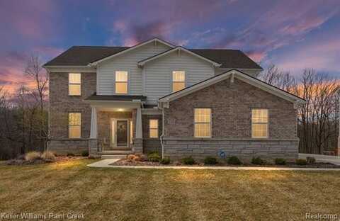 3390 HUNTSMAN Boulevard, Lake Orion, MI 48360