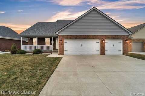 33433 W ROYAL PARK Drive W, Fraser, MI 48026