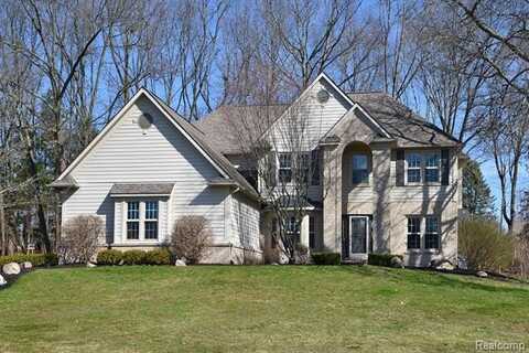 8284 BROOKSTONE Lane, Clarkston, MI 48348