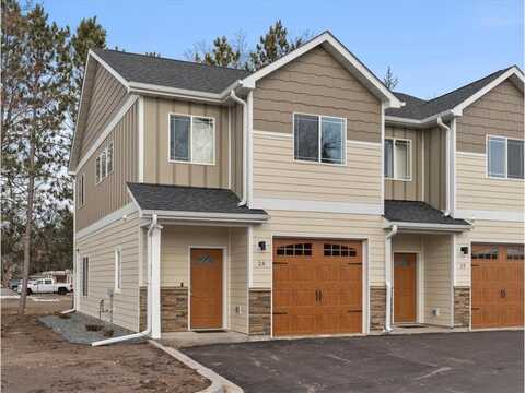 425 W 8th Street, New Richmond, WI 54017