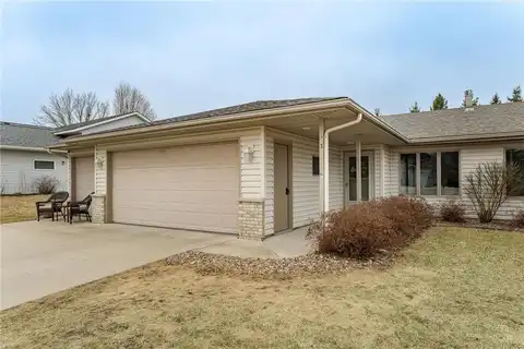 3 Lillie Lane SE, Pine Island, MN 55963