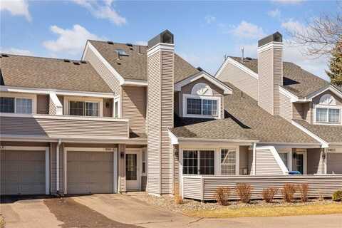 15805 24th Avenue N, Plymouth, MN 55447
