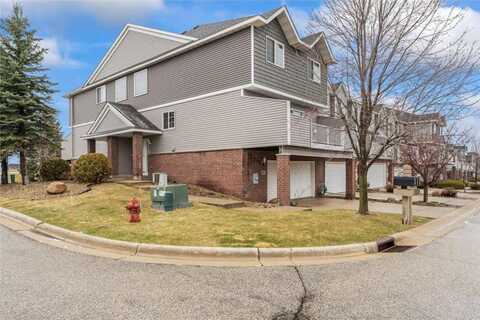 661 Shardlow Place NE, Byron, MN 55920