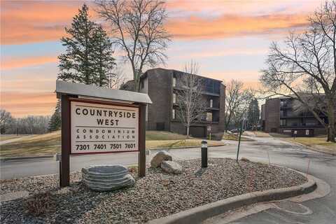 7301 W 101st Street, Bloomington, MN 55438